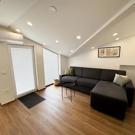 Olives Apartmán *